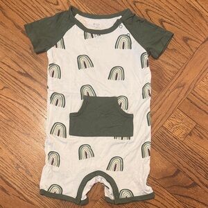 Kyte BABY Green and White Rainbow One Piece